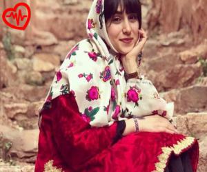 کاور آهنگ  های پرستو احمدی از  Parastoo Ahmadi به همراه متن ترانه اثر  Parastoo Ahmadi